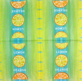 En servett, citroner och apelsiner