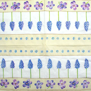 En servett, blommor