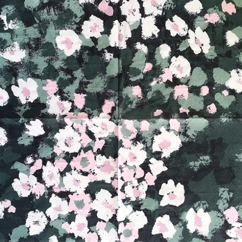 En servett, blommor