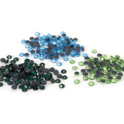 rhinestone strassi tekojalokivi