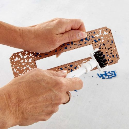 Spellbinders Tool N' One™ – Putsaustyökalu stansseille - Bild 2