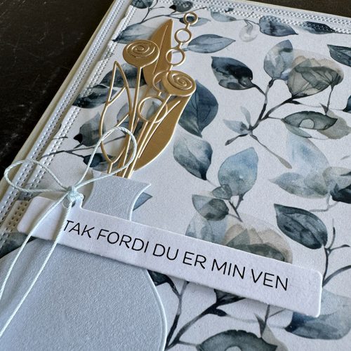 Simple and Basic Polyester Thread – nyöri vaaleansininen 50m - Bild 2