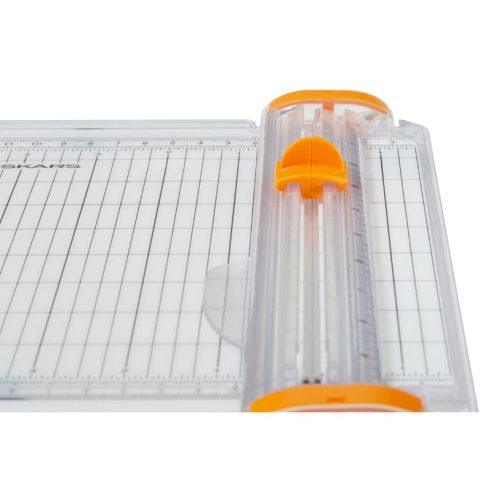 Fiskars SureCut™ Paper Trimmer – Paperileikkuri 22cm A5 4