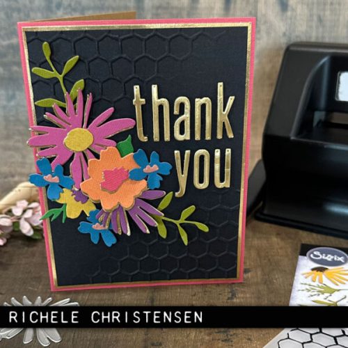 Sizzix Tim Holtz stanssi & 2D kohokuviointikansio – VAULT SIDE-ORDER FLORISTY - Bild 7