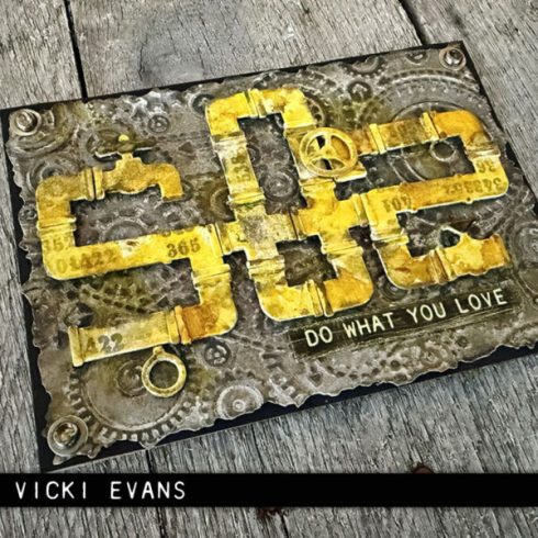 VICKI4 600x600 1
