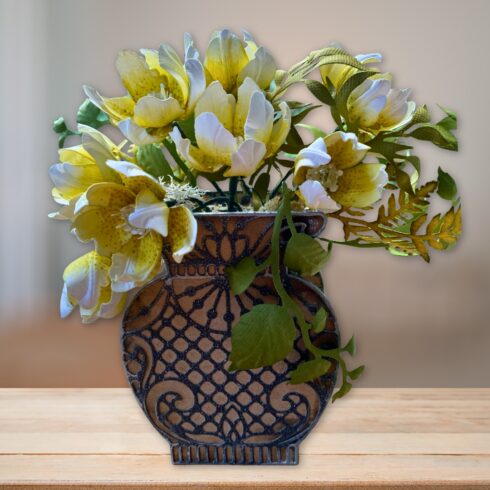 Elizabeth Craft Designs stanssi DELICATE FANCY VASE6