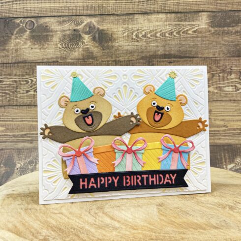 Spellbinders stanssi Sending Hugs BIRTHDAY BEAR5