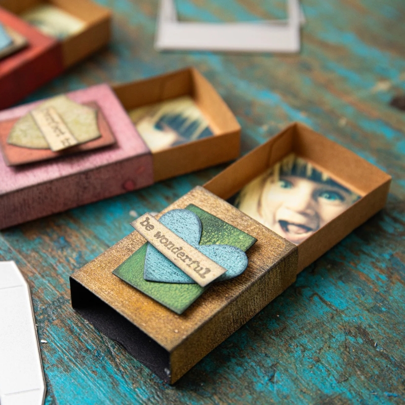 Sizzix Tim Holtz Thinlits stanssi – VAULT MATCHBOX - Image 2