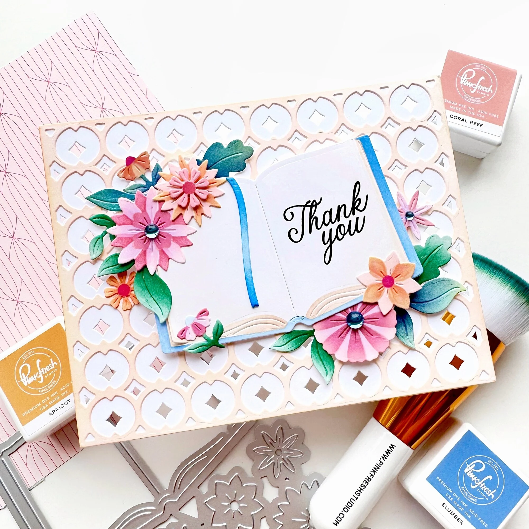 Pinkfresh Studio stanssi – Artful Foundations FLORAL TALE - Image 3