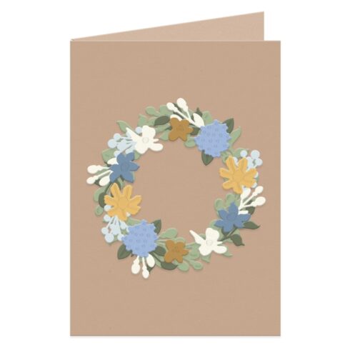 Crafters Companion stanssi Wildwood Whimsy FOLIAGE WREATH 1